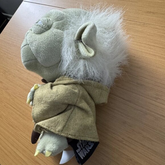 Star Wars Big Head Old Yoda 7 inch stuffed plush  RARE - Picture 2 of 4